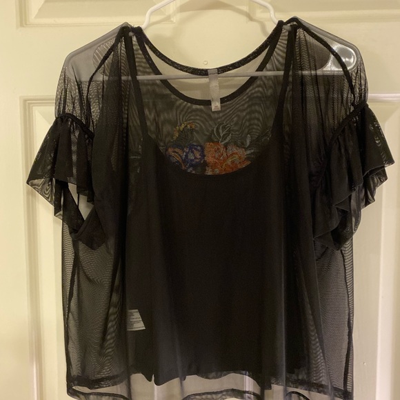 Xhilaration Sheer Overlay Floral Top w/ Built in Camisole - Picture 4 of 4